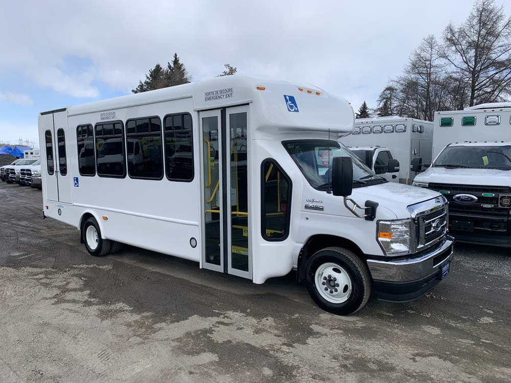 Transport Adapté Du Témiscamingue Paratransit Bus Startrans Senator