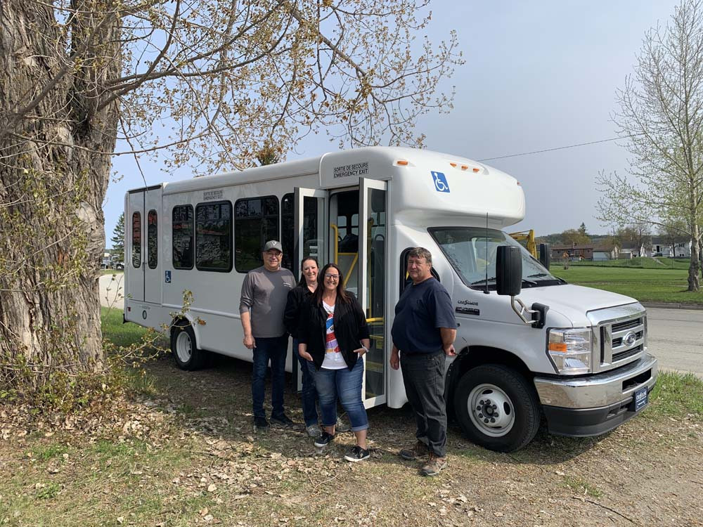 Transport Adapté Du Témiscamingue Paratransit Bus Startrans Senator