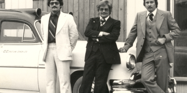 Crestline bus founders